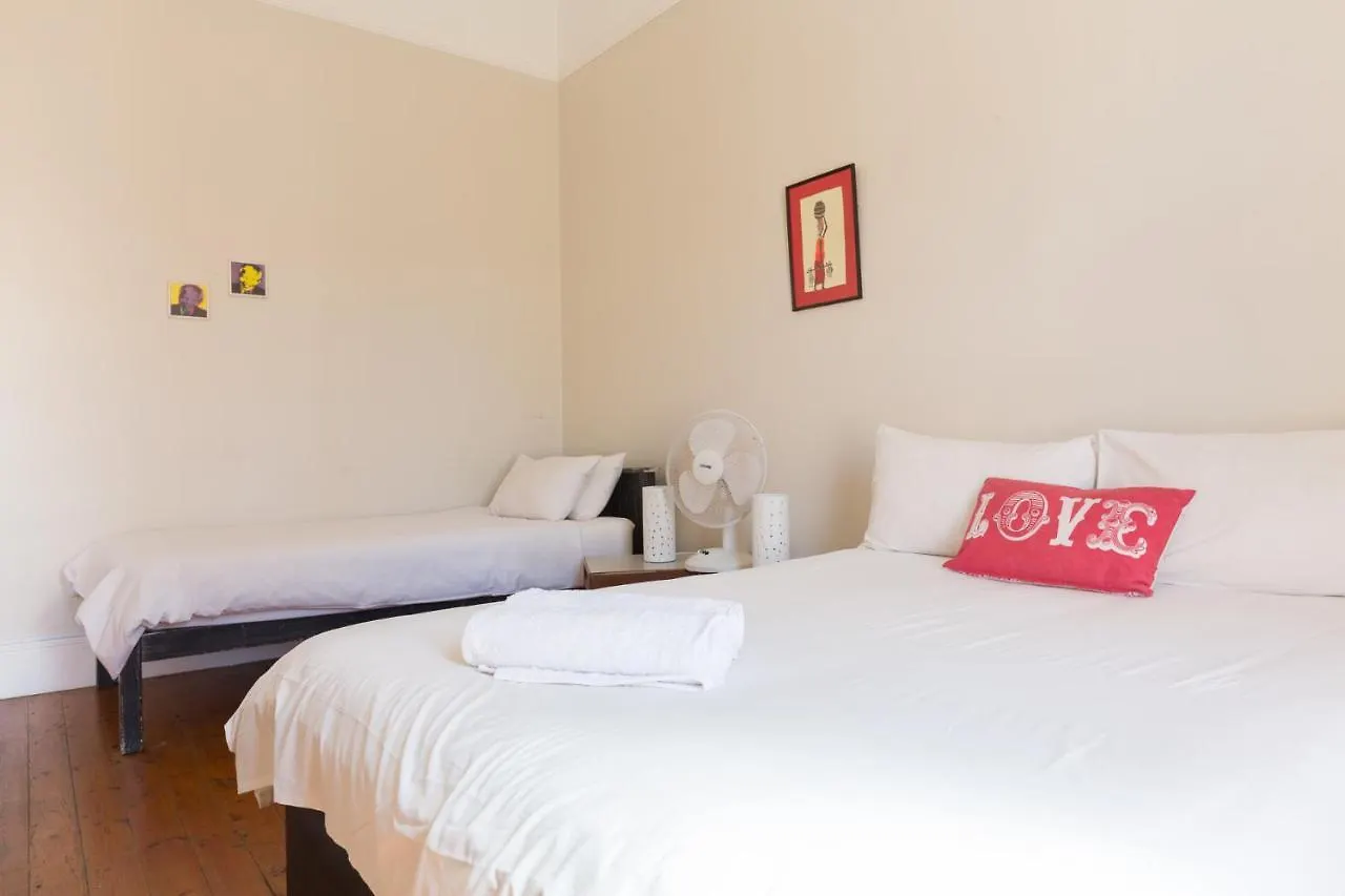 Hostel Green Elephant Backpackers Cape Town South Africa